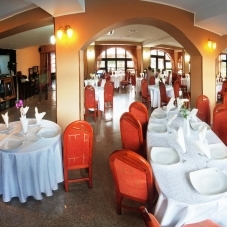 Restaurant Poiana Râşnoavei foto 1