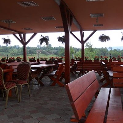 Restaurant Lacul Sarat