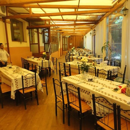 Imagini Restaurant Nufarul
