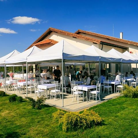 Imagini Restaurant Ecvestria
