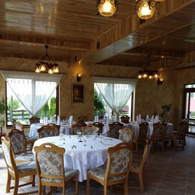 Imagini Restaurant Tudor