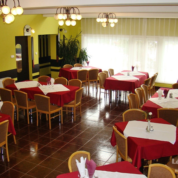 Imagini Restaurant Lázár