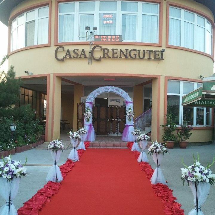 Imagini Restaurant Casa Crengutei