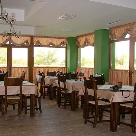 Imagini Restaurant Grindul Lupilor