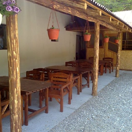 Imagini Restaurant Pastravaria Bratioara