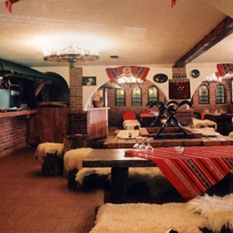 Imagini Restaurant Taverna Veche