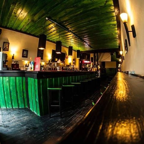 Imagini Bar/Pub Burg Cafe & Pub