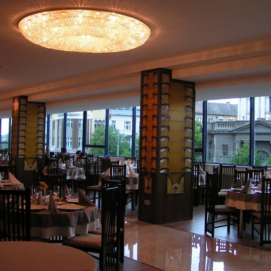 Imagini Restaurant Grand