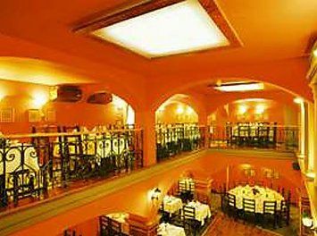 Imagini Restaurant Sirul Vamii