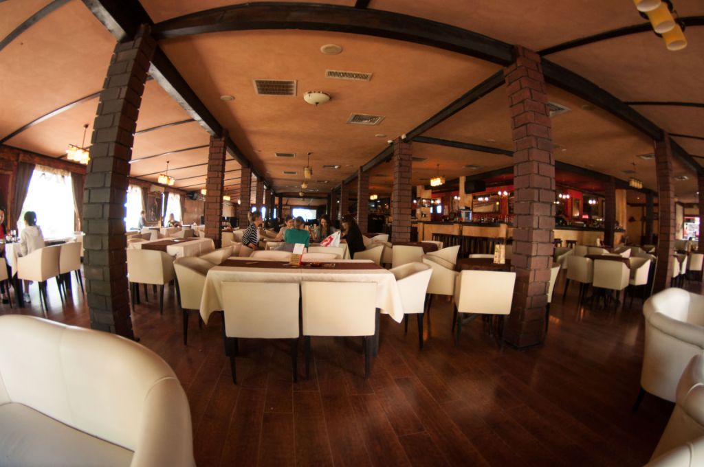 Imagini Restaurant Padrino