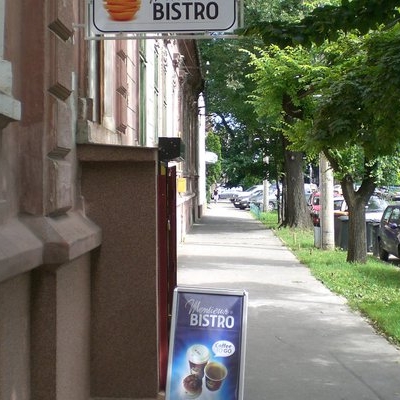 Fast-Food Monsieur Bistro