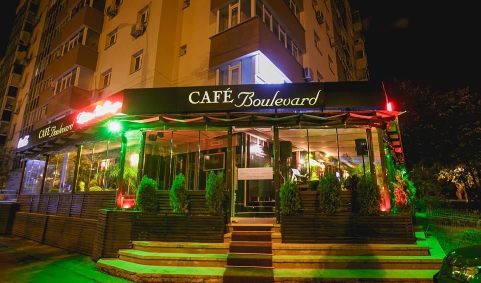 Imagini Bistro Boulevard Cafe