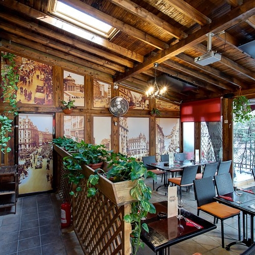 Imagini Restaurant Casa cu Tei