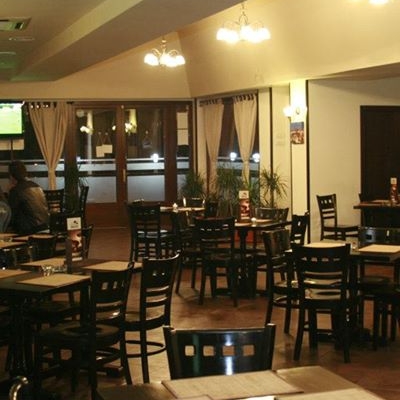 Restaurant Ivans Bar & Grill
