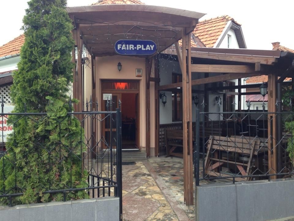 Imagini Restaurant Fair Play