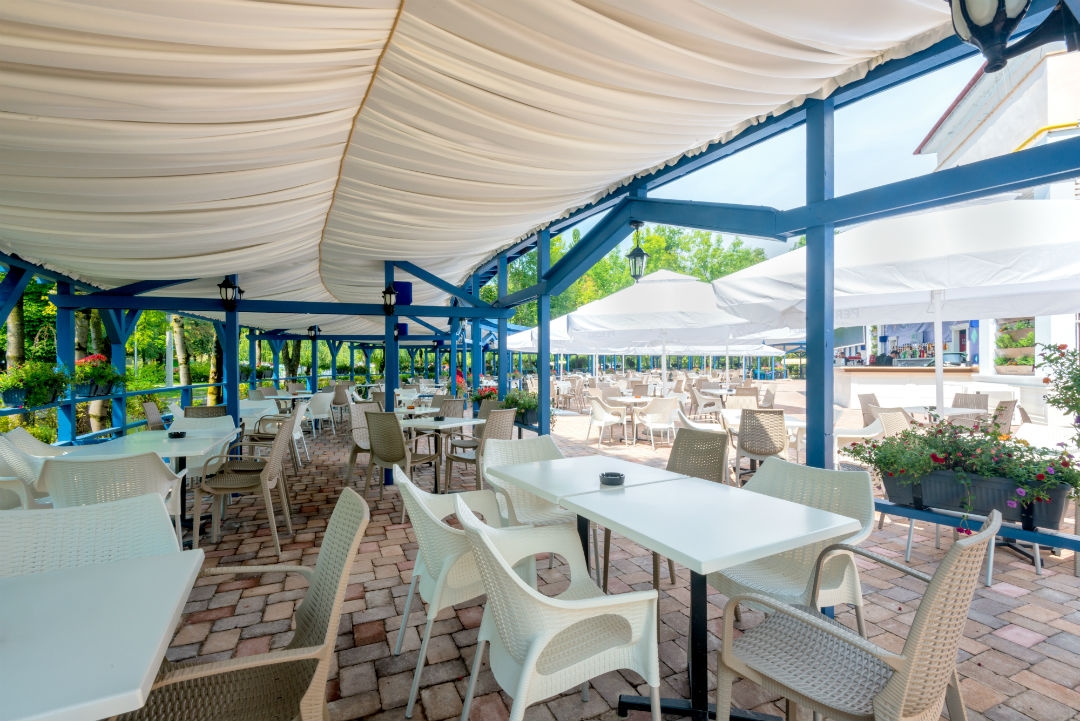 Restaurant Chios Events Hall & Summer Terrace