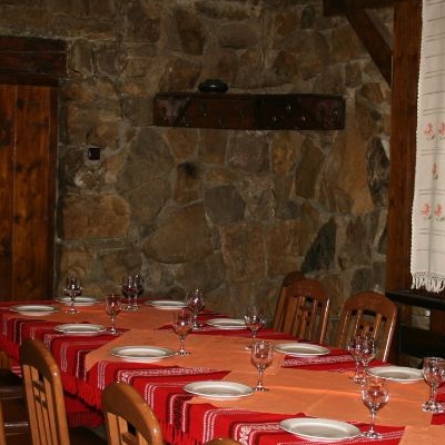 Restaurant Colibele Haiducilor foto 1