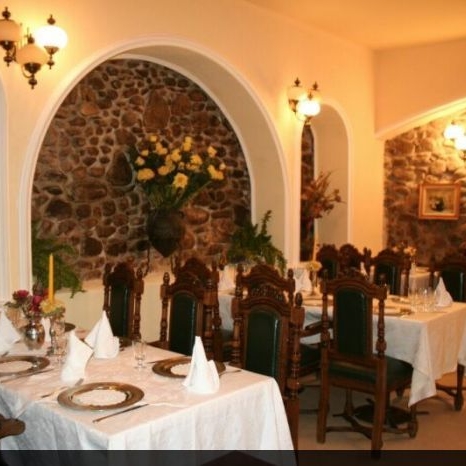 Imagini Restaurant Butoiul De Aur