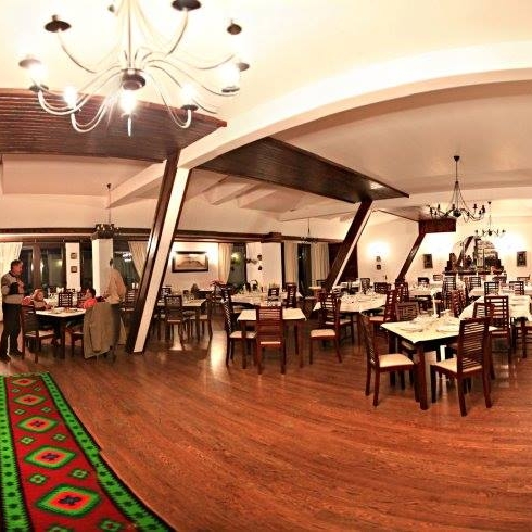 Imagini Restaurant Hanul Voievozilor