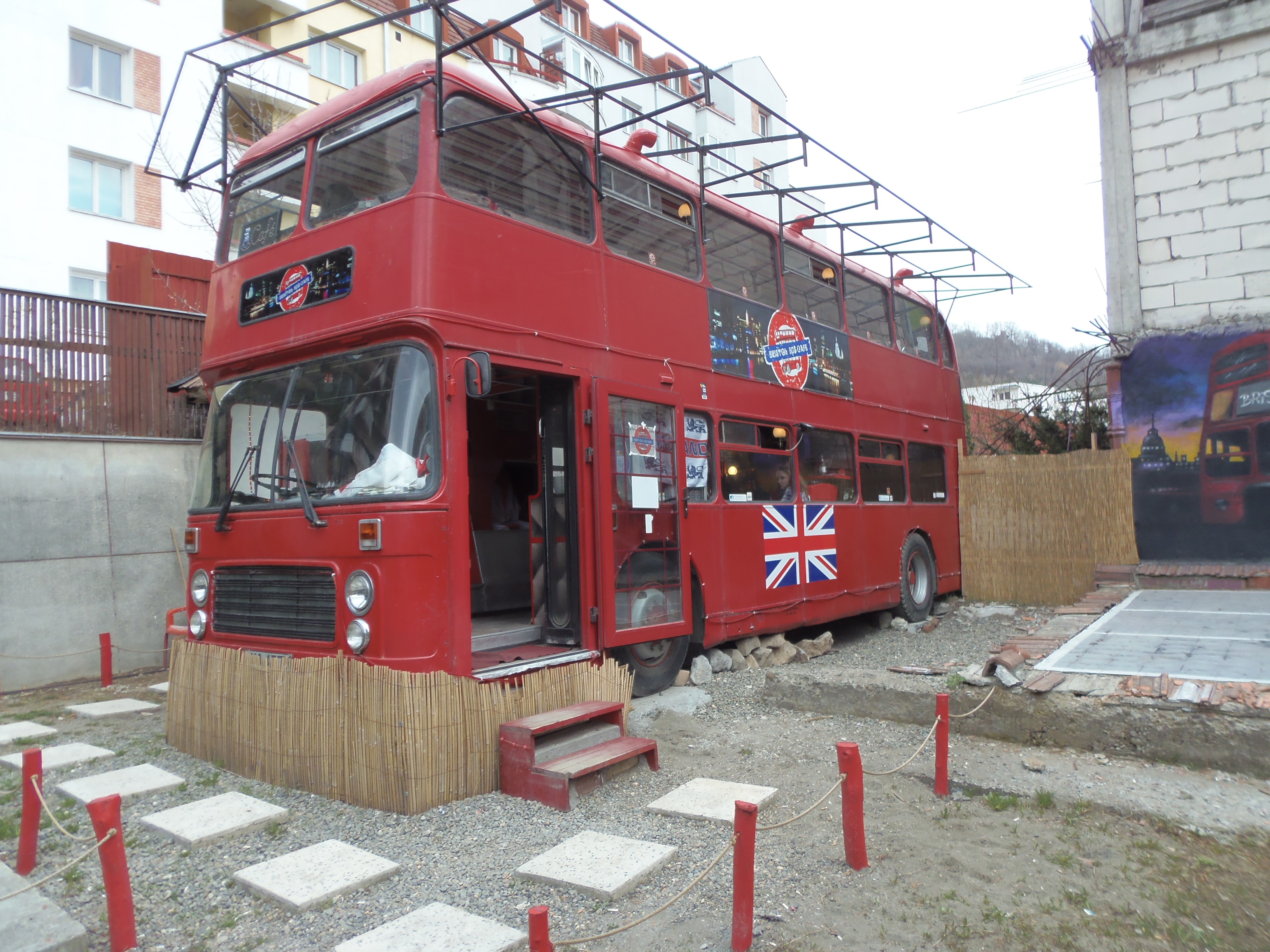 Imagini Bar/Pub Bristol Bus Cafe