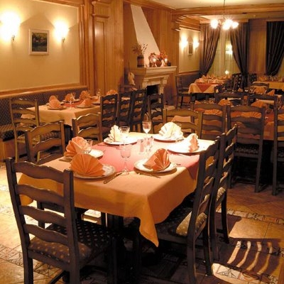 Imagini Restaurant Casa De Bucovina