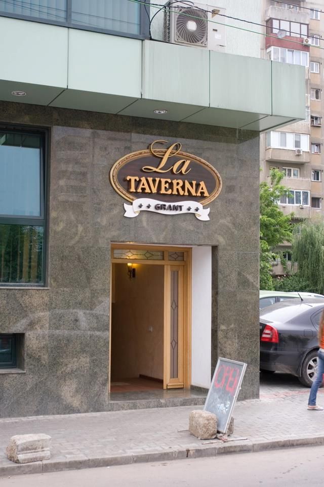 Imagini Restaurant La Taverna Grant
