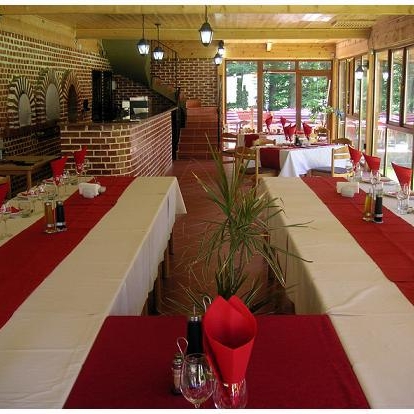 Imagini Restaurant Safari Club by Cumpatu