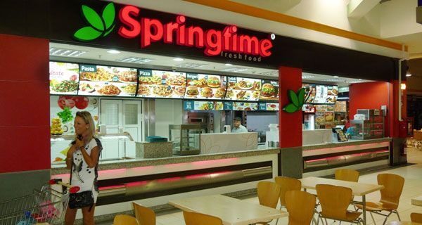 Imagini Fast-Food Springtime - Auchan Titan