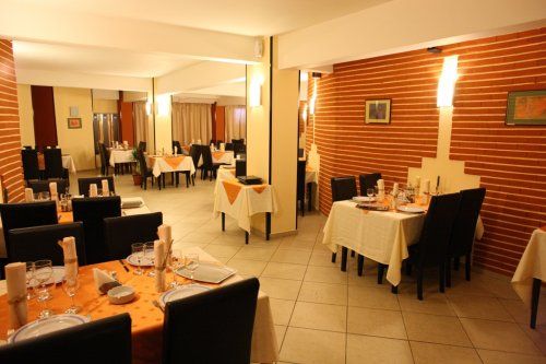 Imagini Restaurant Central
