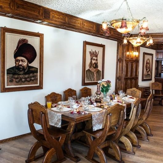 Imagini Restaurant Hanul Domnitorilor