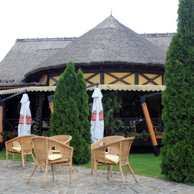 Imagini Restaurant Laguna
