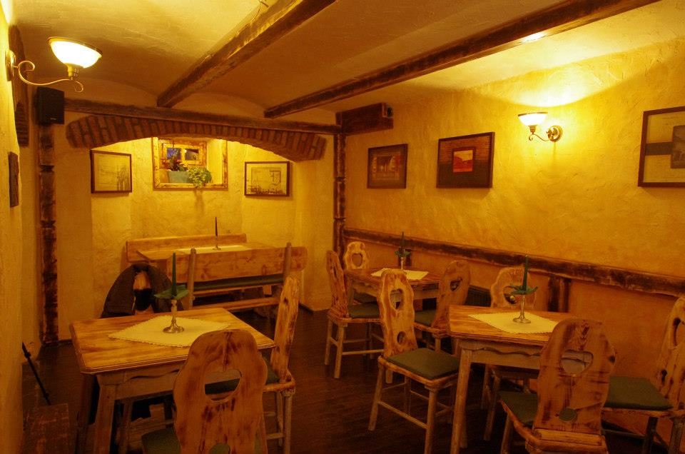 Restaurant Taverna Dogarilor