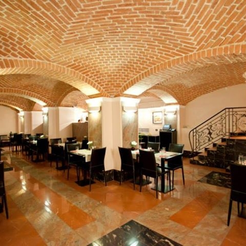 Imagini Restaurant Balkan Bistro
