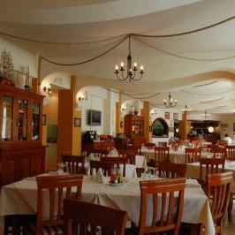 Imagini Restaurant Corsarul