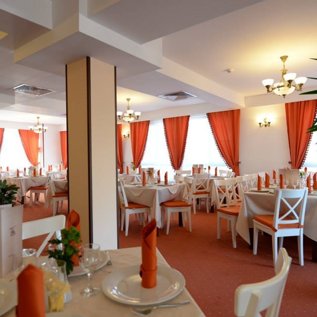 Imagini Restaurant Călimănel
