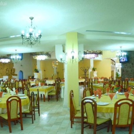 Imagini Restaurant Casa Arcasului