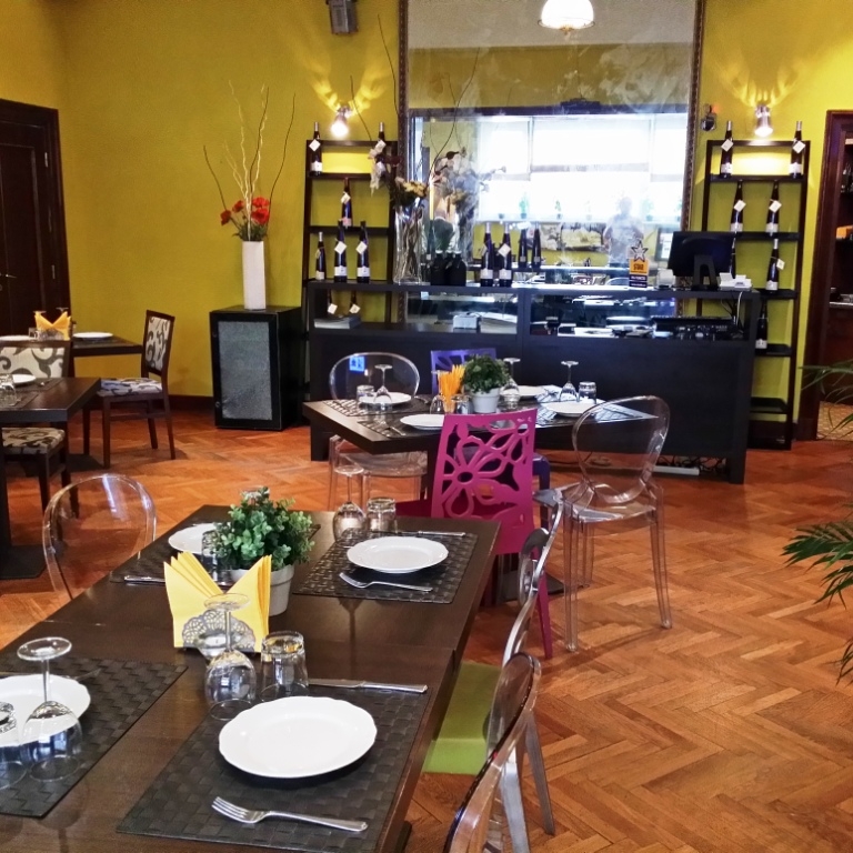 Imagini Restaurant Parma in Tavola