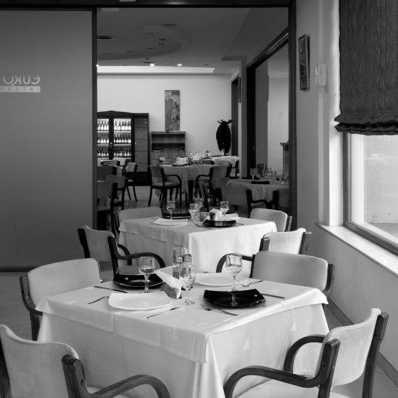 Imagini Restaurant Euro Hotels - Arcul de Triumf