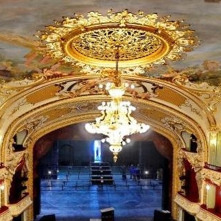  Teatrul National Vasile Alecsandri 