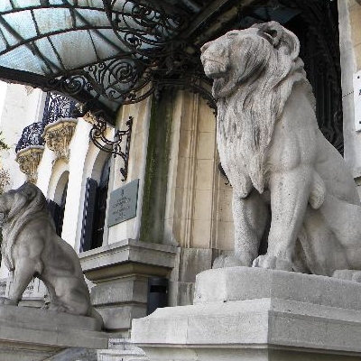  Palatul Cantacuzino – Muzeul National George Enescu