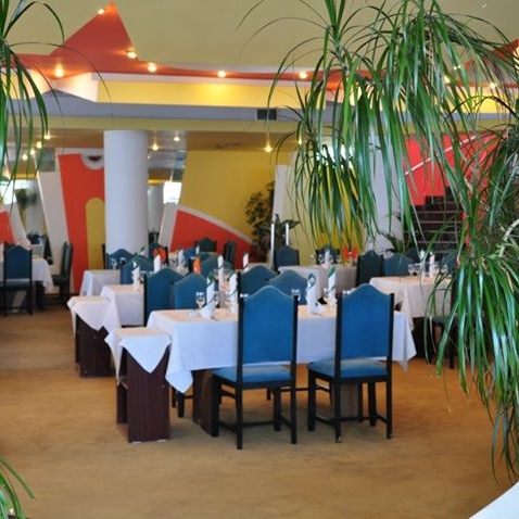 Imagini Restaurant President