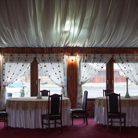 Imagini Restaurant Safary