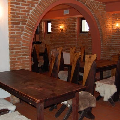 Restaurant Taverna Lupilor