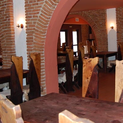 Restaurant Taverna Lupilor