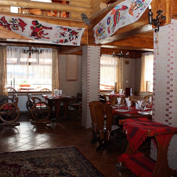 Imagini Restaurant Casa Wiarusti