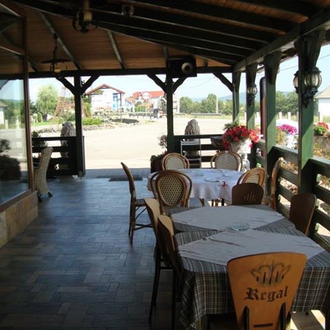 Imagini Restaurant Regal