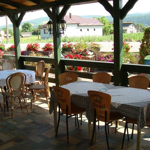 Imagini Restaurant Regal