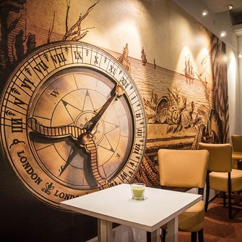 Imagini Bar/Pub Tomorrow