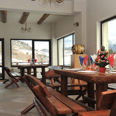 Restaurant Ursul Carcotas foto 0