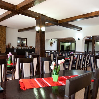 Restaurant Izvorul Bucovinei foto 2